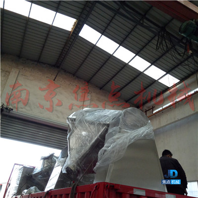 方錐混合機(jī)和三維混合機(jī)發(fā)貨，藥廠(chǎng)專(zhuān)用